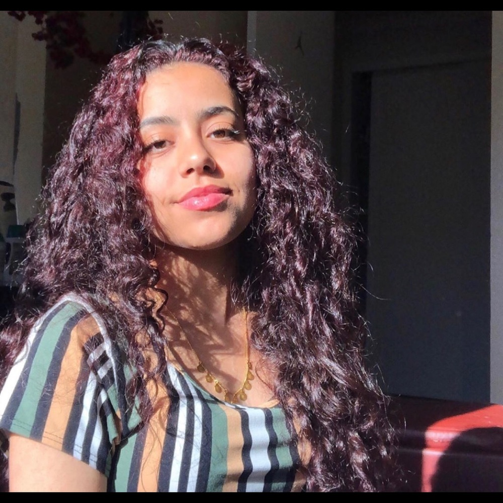 Meet your Posher, Dhay